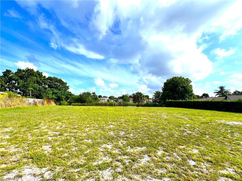 1371 Granada BLVD-5