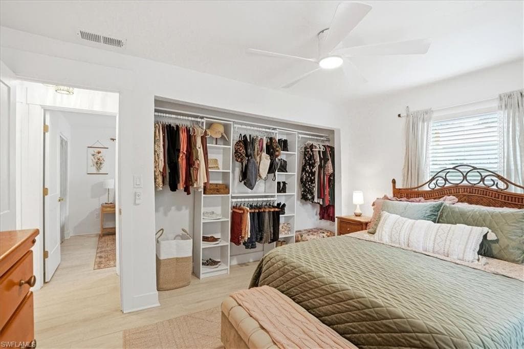 3880 Estey AVE-22