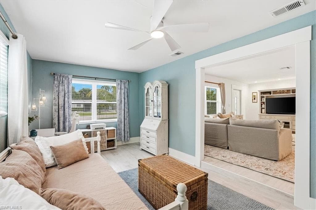 3880 Estey AVE-16