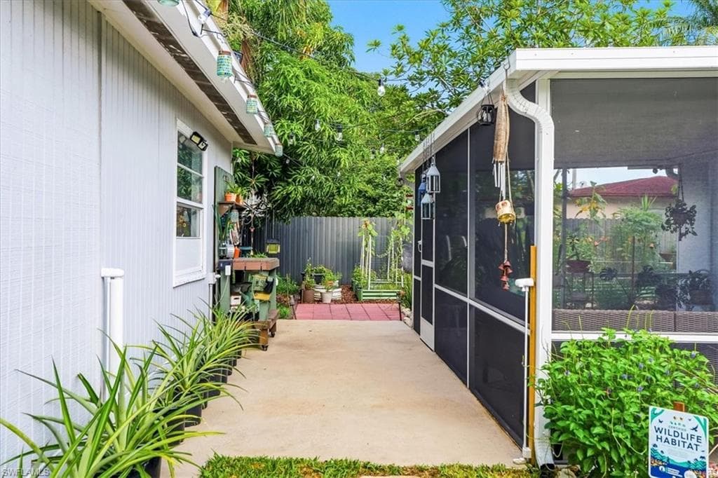 3880 Estey AVE-35