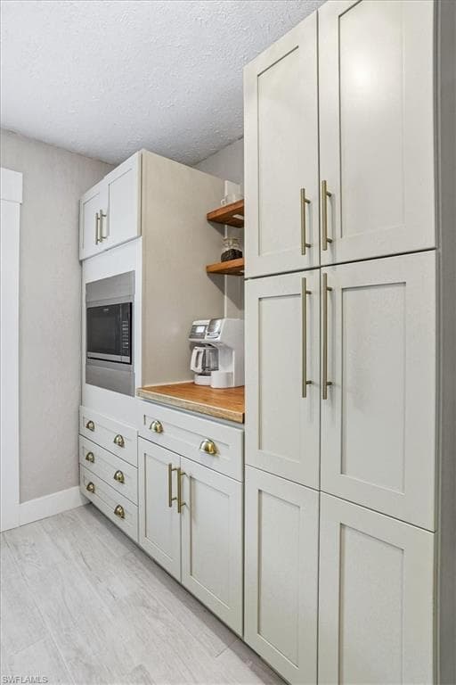 3880 Estey AVE-23