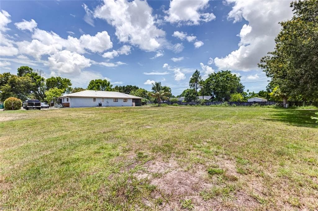 2171 Sunshine BLVD-3