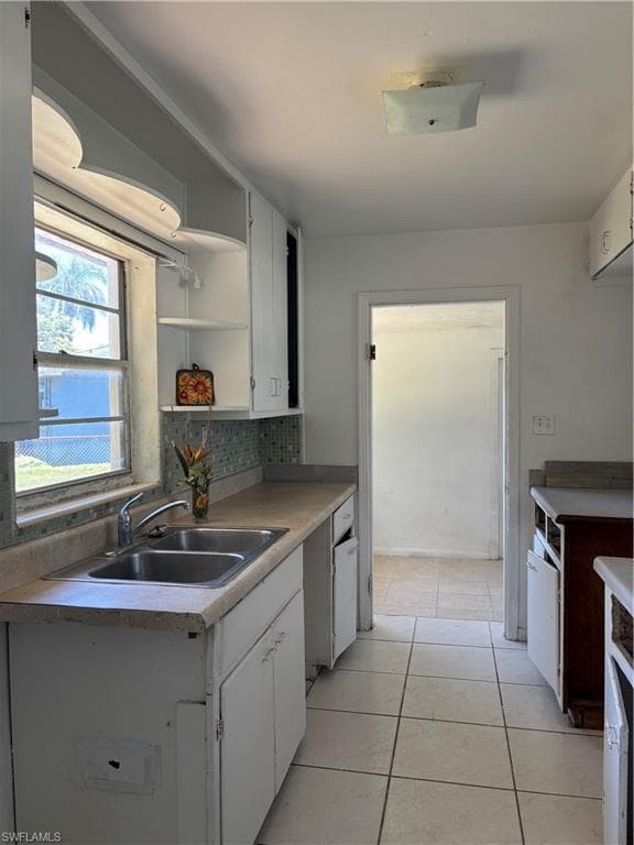 3977 Seminole AVE-3
