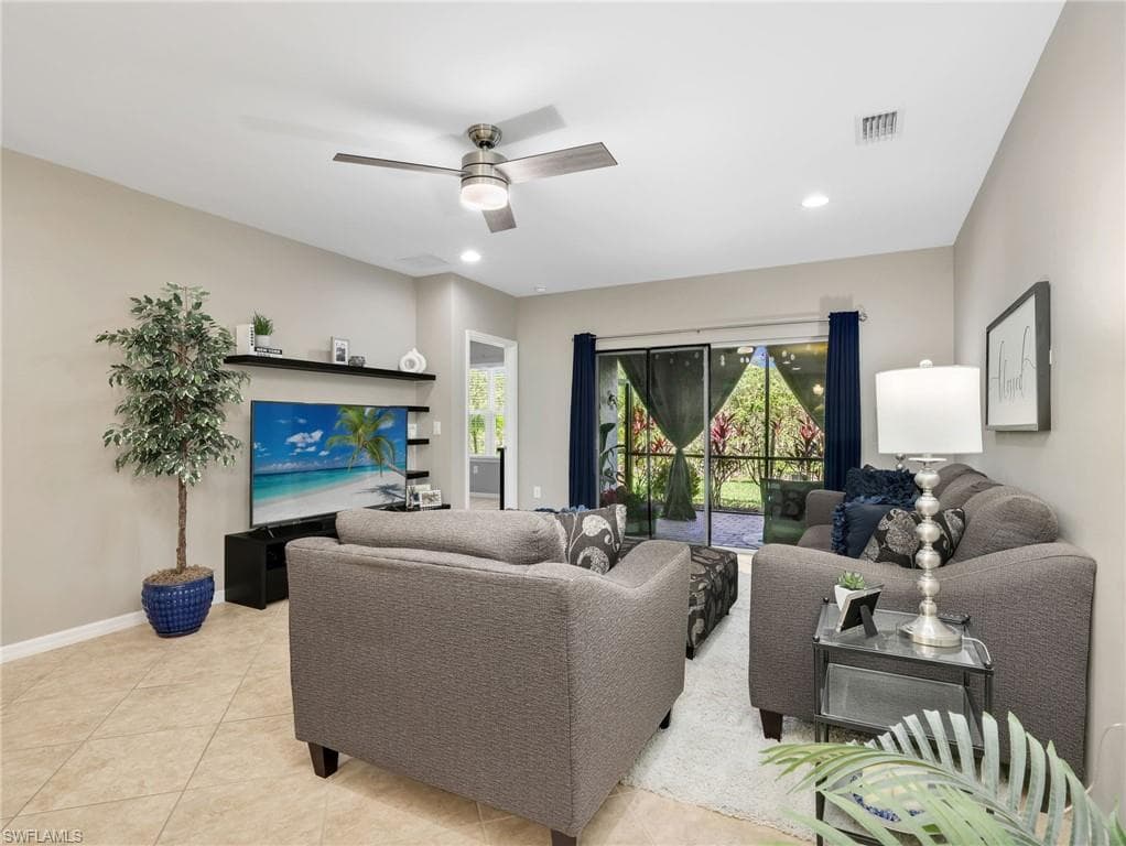 4337 Dutchess Park RD-6