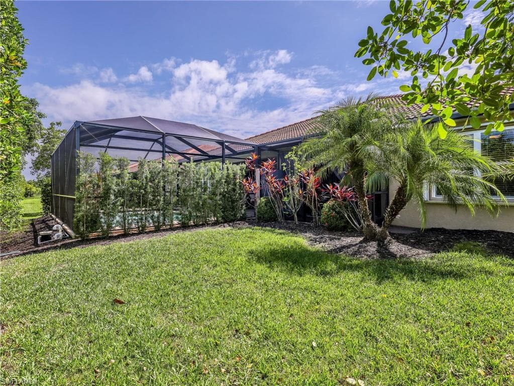 4337 Dutchess Park RD-28