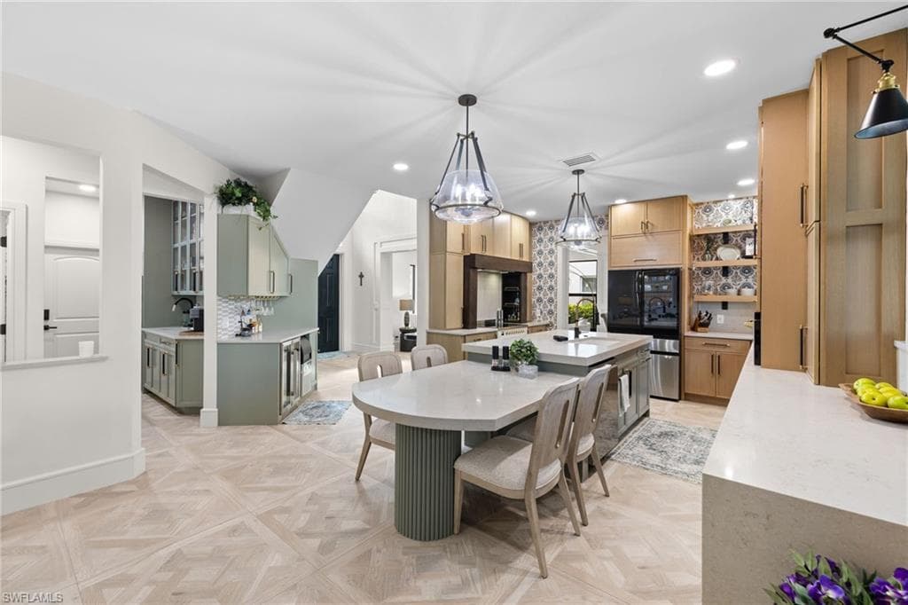 14590 Indigo Lakes CIR-13