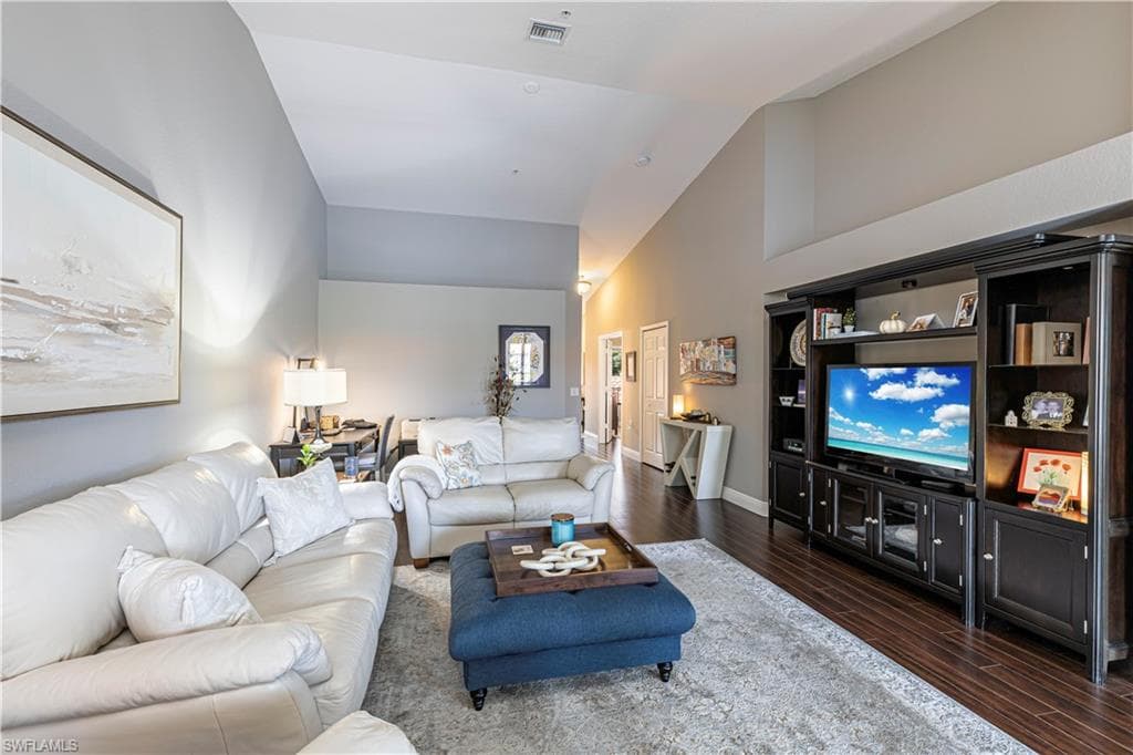26740 Rosewood Pointe LN 202-8