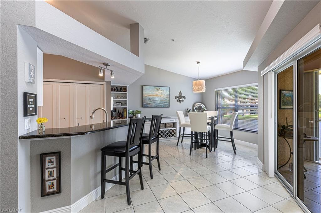 26740 Rosewood Pointe LN 202-10