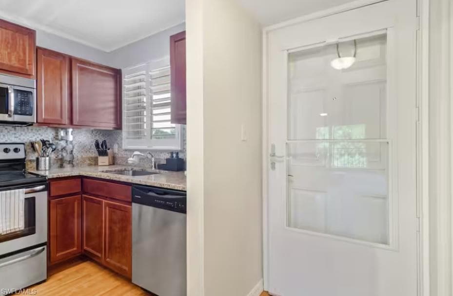 170 Turtle Lake CT 309-11