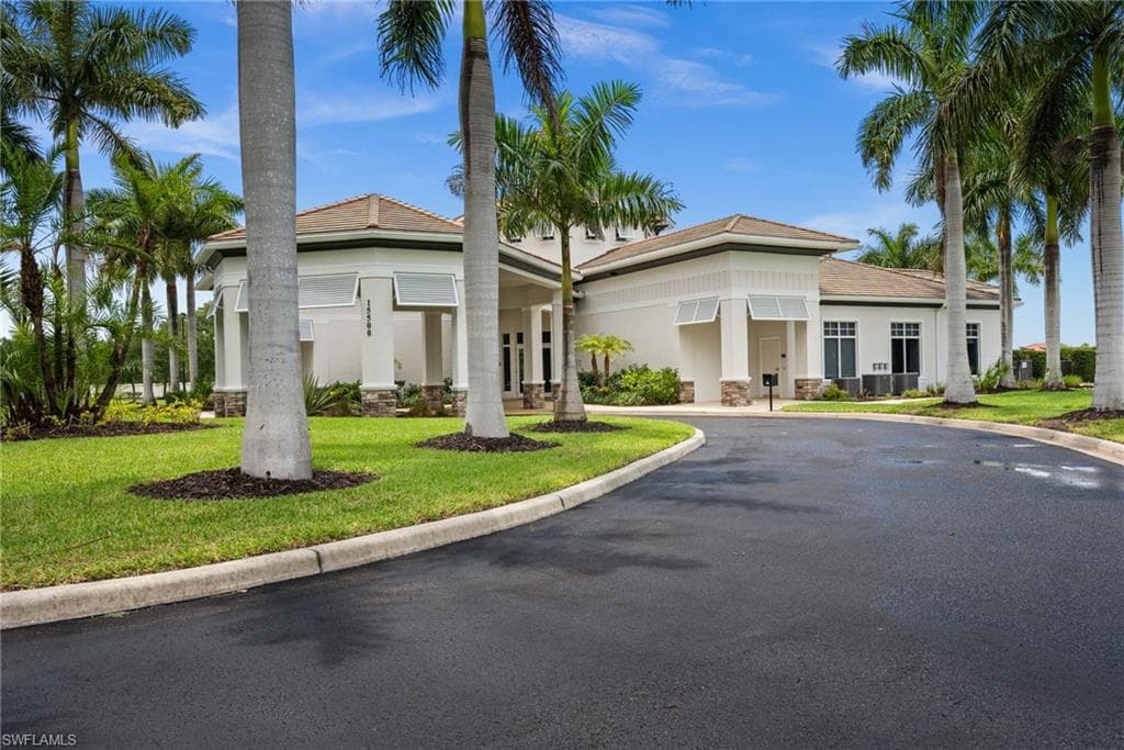 2190 Summersweet DR-44
