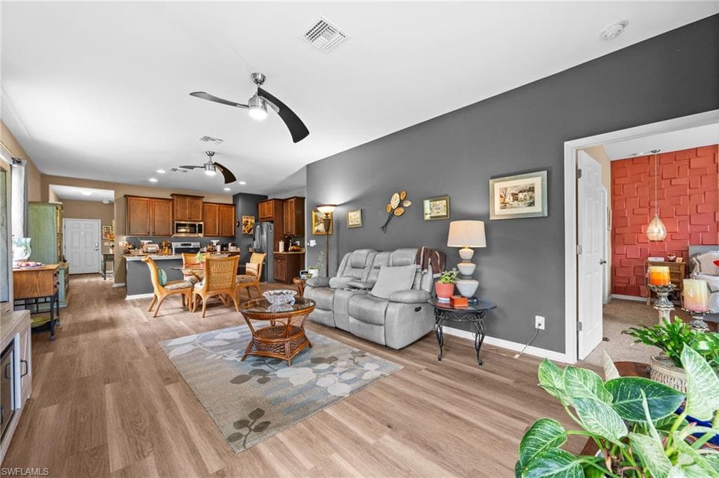 2190 Summersweet DR-21