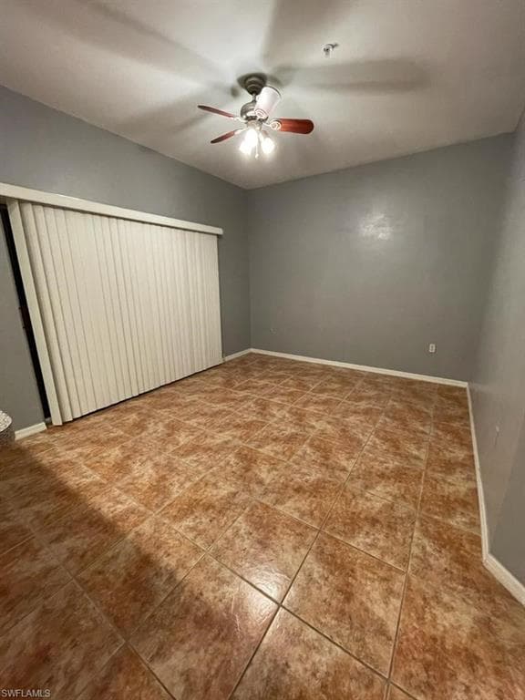 3265 Amanda LN 7-3