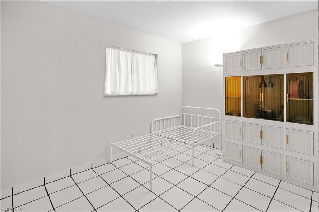 3369 Yukon CIR 1-25