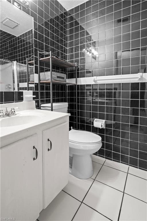 3369 Yukon CIR 1-27