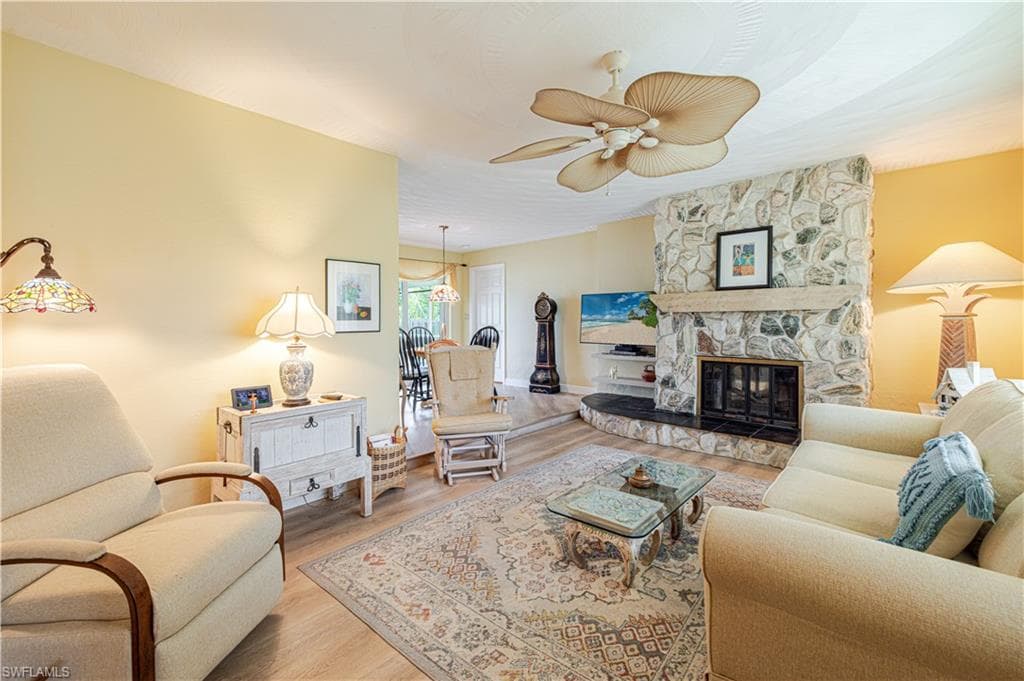 15840 Lake Candlewood DR-4