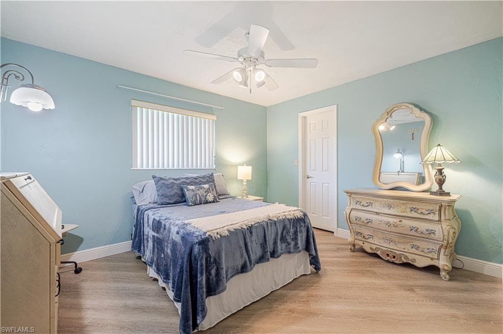 15840 Lake Candlewood DR-17
