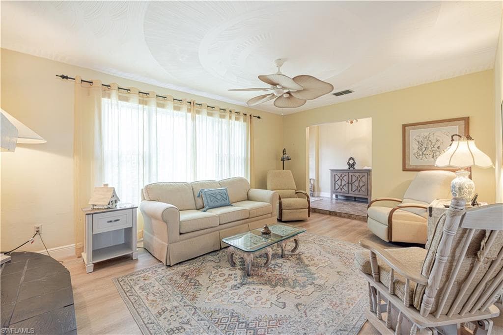 15840 Lake Candlewood DR-7