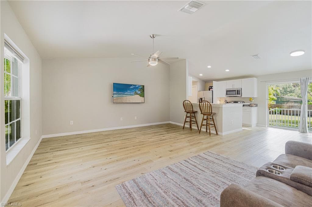 211 Palmacea RD-6