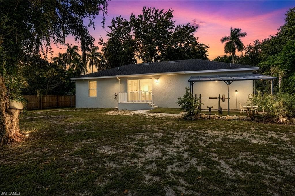 211 Palmacea RD-33