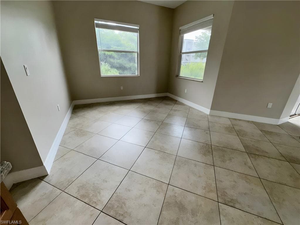 14781 Royal Oak CT-9