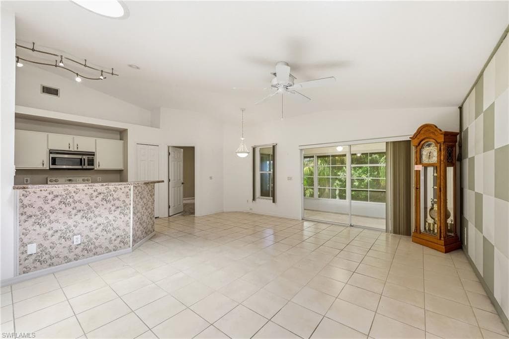 457 Bethany Village CIR-10
