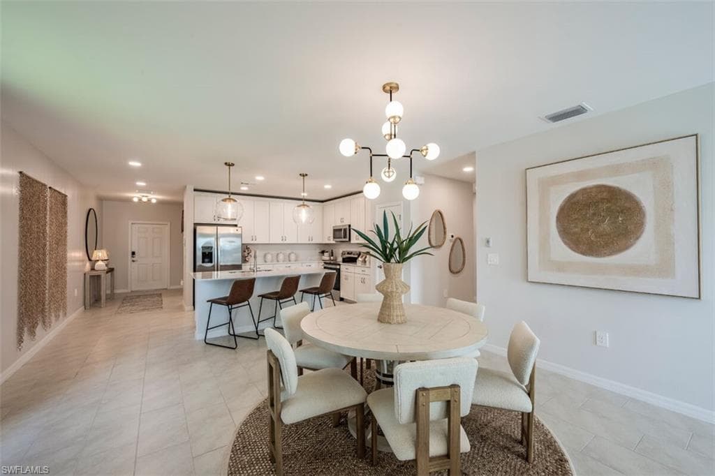 317 Lakeside Hideaway LN-2