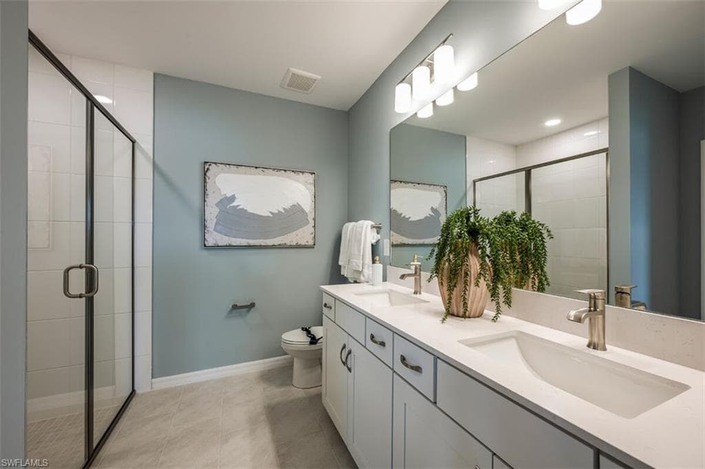 317 Lakeside Hideaway LN-7