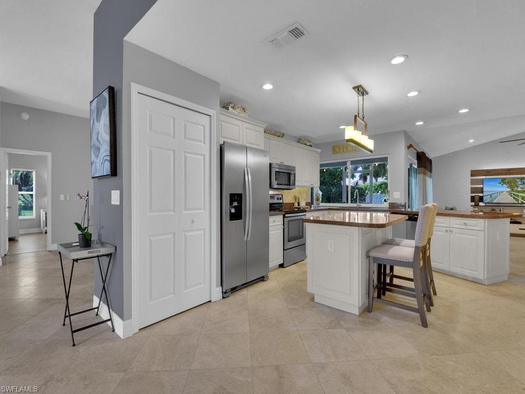 11481 Bent Pine DR-3