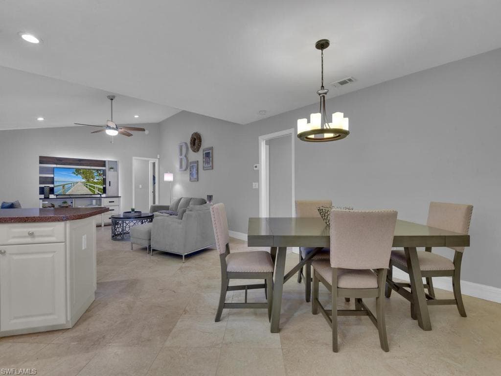 11481 Bent Pine DR-7