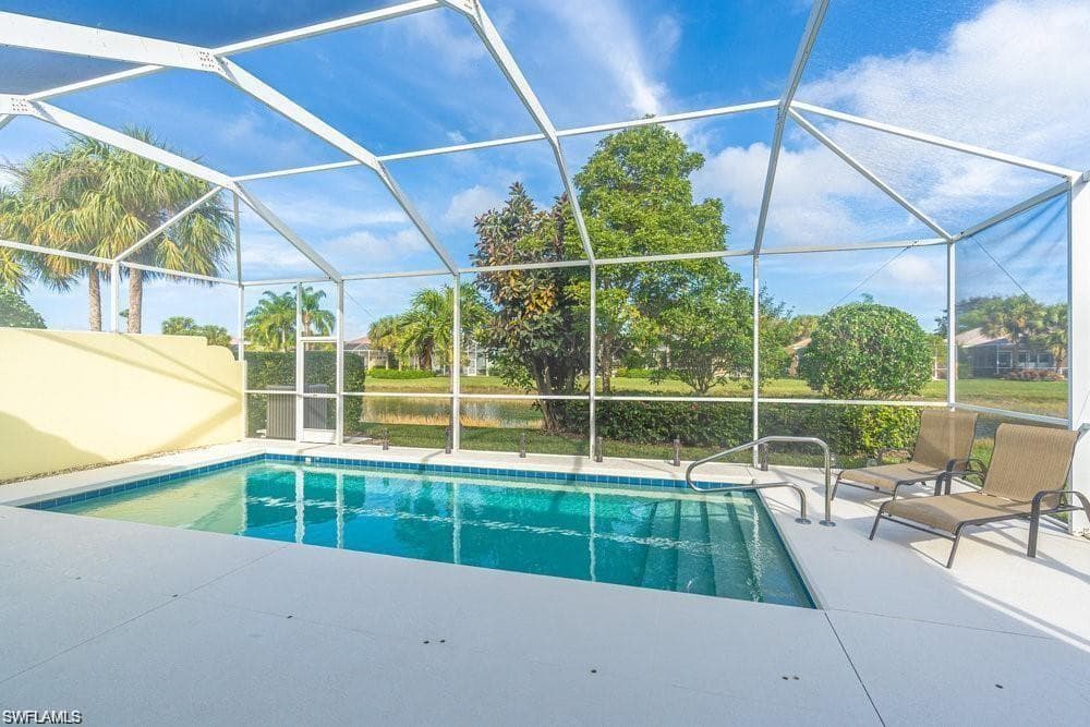 7687 Hernando CT-2