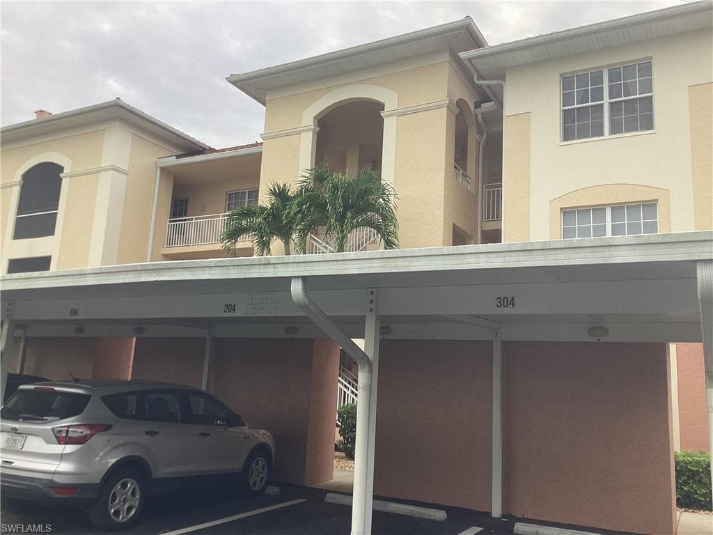 1121 Van Loon Commons CIR 304-2