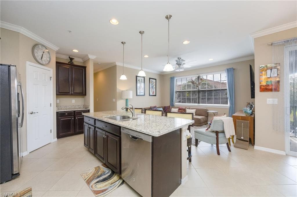 8540 Violeta ST 201-12