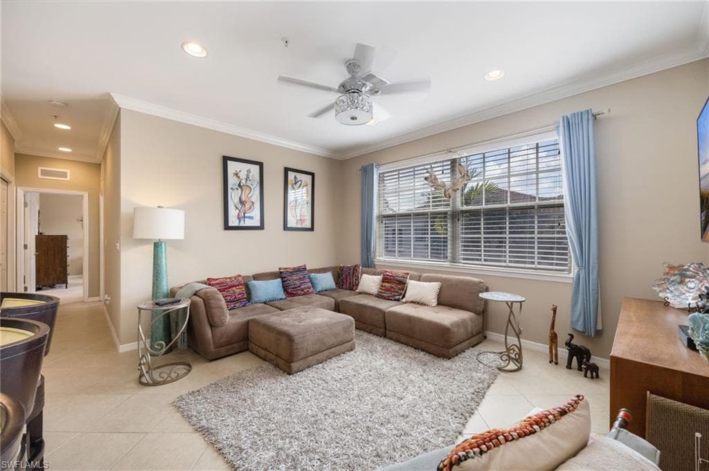 8540 Violeta ST 201-3