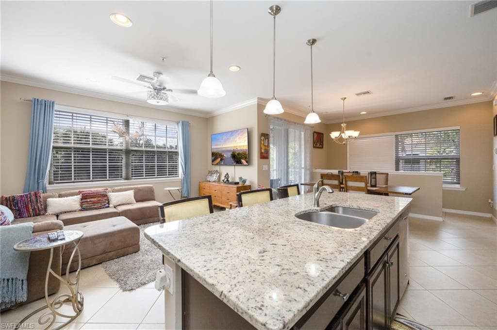 8540 Violeta ST 201-9