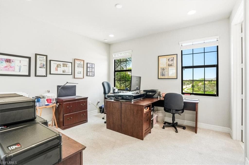 4432 Aurora ST-38