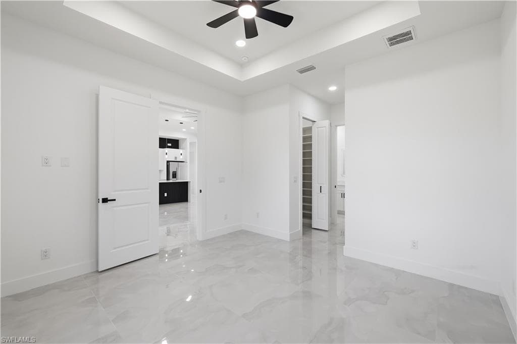 765 Chambers ST E-24