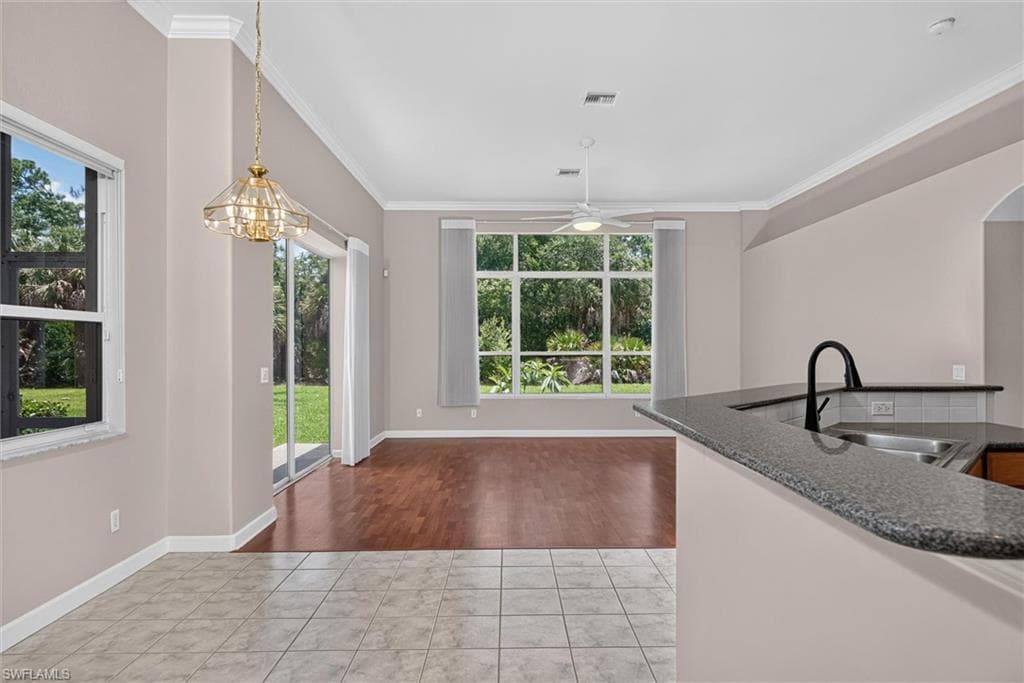 13716 Magnolia Lake CT-9