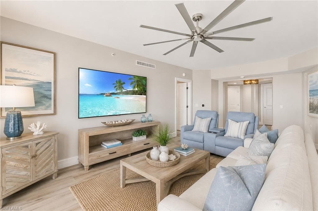 1060 Borghese LN 902-6