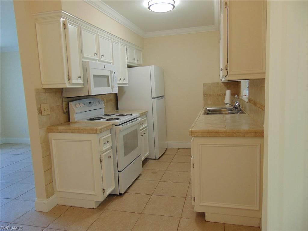 117 Stetson ST-2