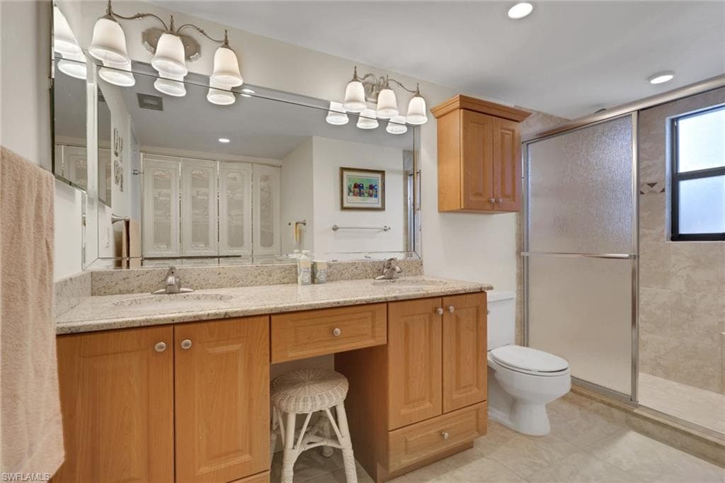 6612 ESTERO BLVD 301-26