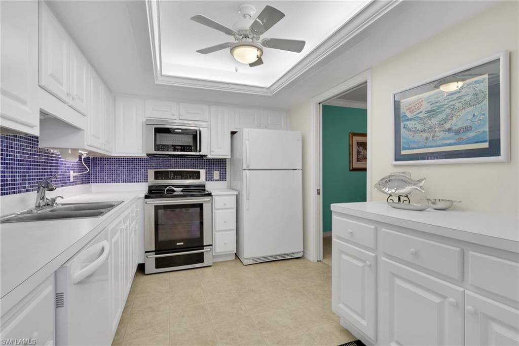 6612 ESTERO BLVD 301-6
