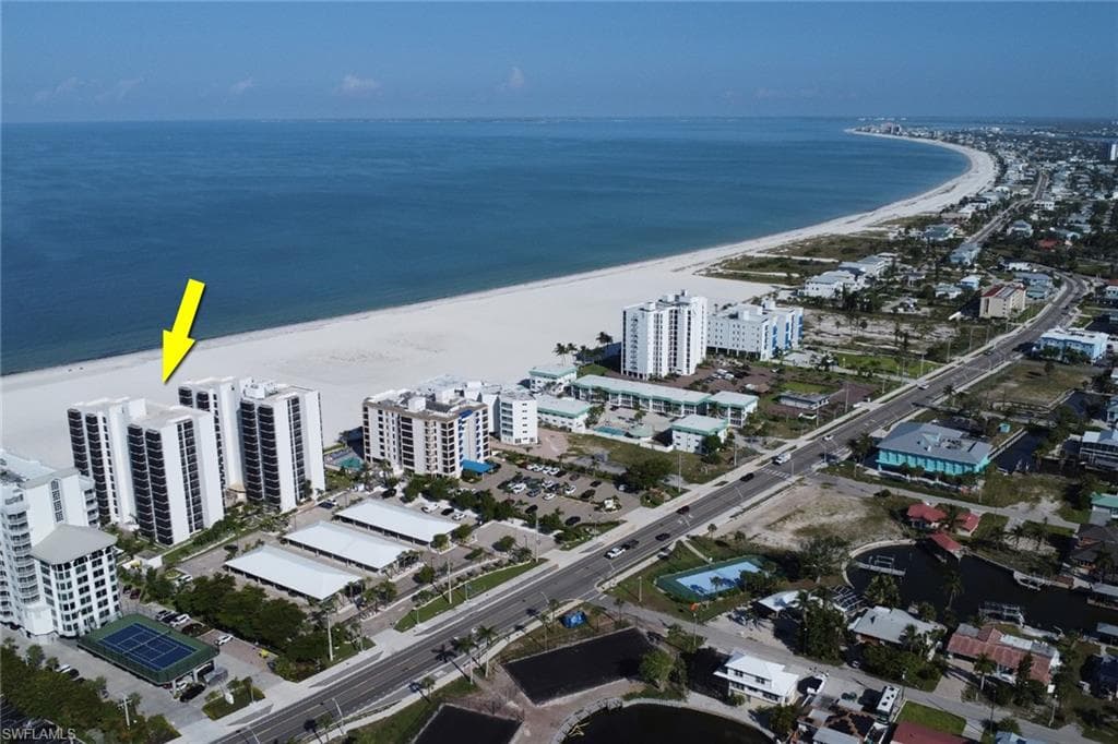 6612 ESTERO BLVD 301-2
