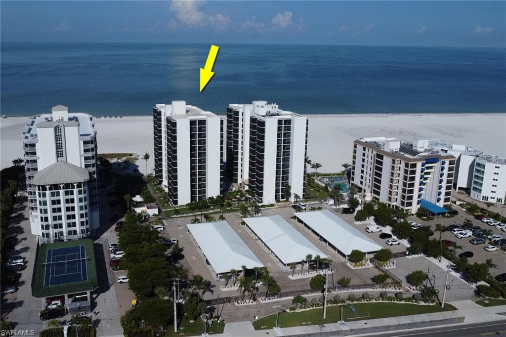 6612 ESTERO BLVD 301-34