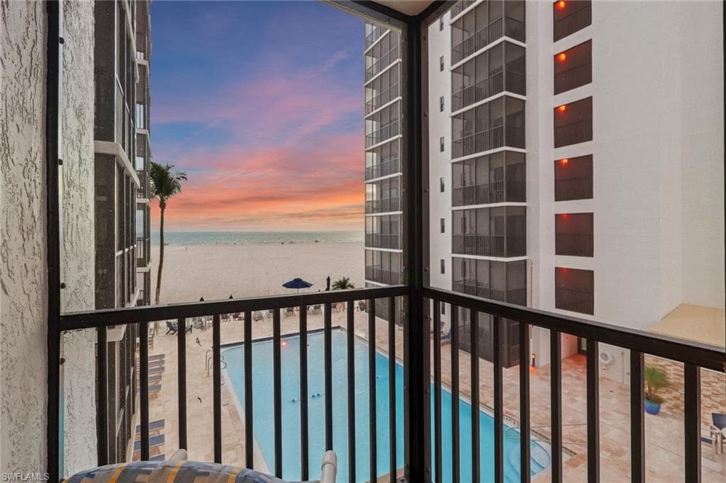 6612 ESTERO BLVD 301-38