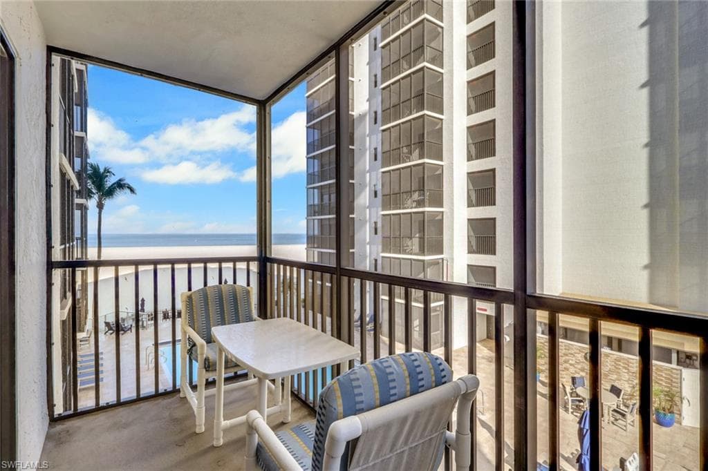 6612 ESTERO BLVD 301-28