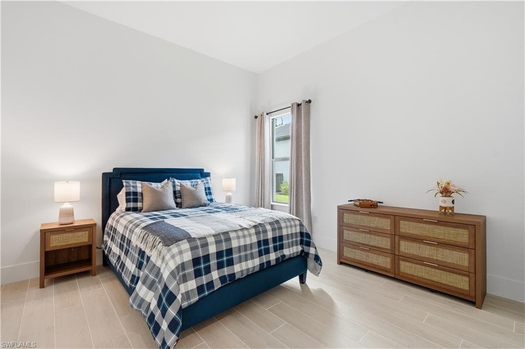 1825 Verada CT-22
