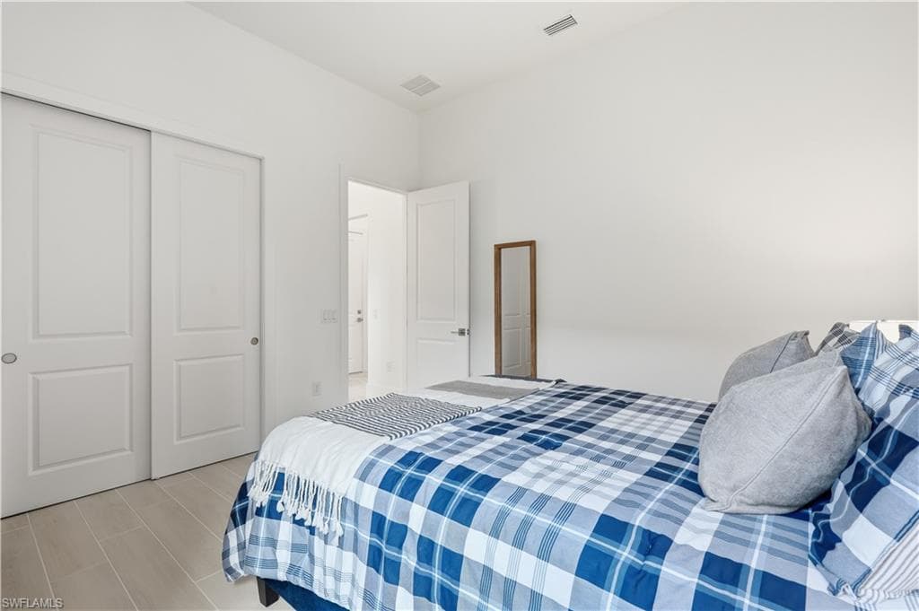 1825 Verada CT-23