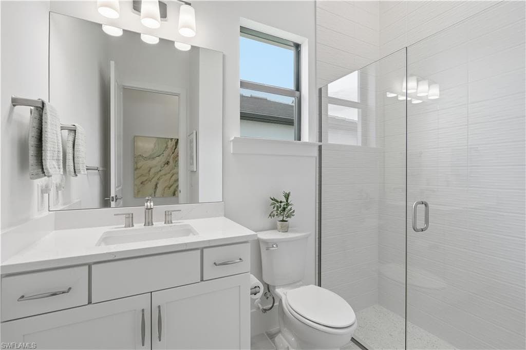 1825 Verada CT-18