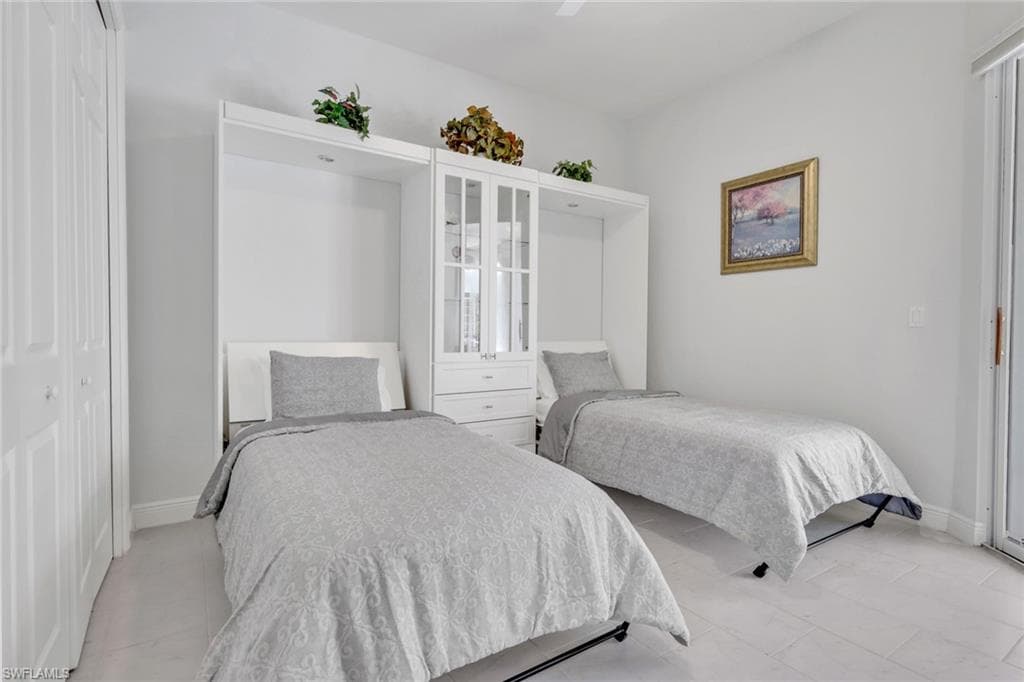 516 Eagle Creek DR-33