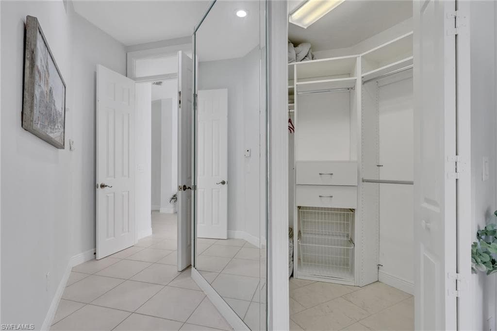 516 Eagle Creek DR-28